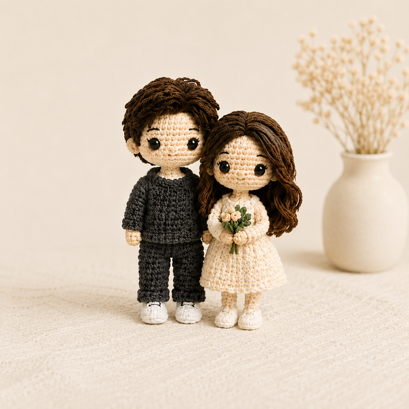 COUPLE DOLLS